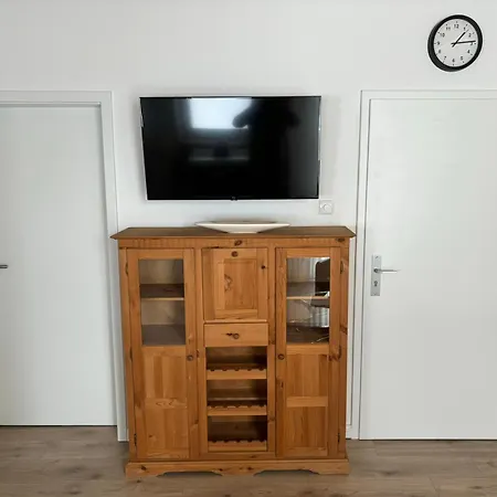 Mietz Gasthuis 2*